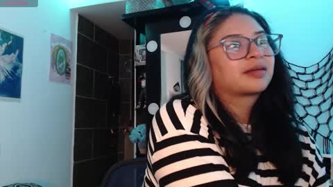 Molly online show from 10-01-25, 07:03