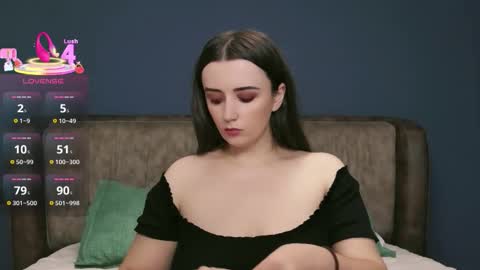 Snapshot of mollygreens chatting on 11-03-25, 08:21 Molly online show from 11-03-25, 08:21