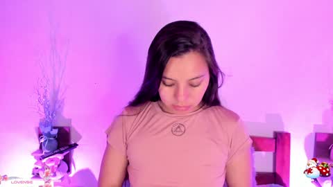 New girl Emily Valentina  Michelle online show from 01-08-25, 11:41