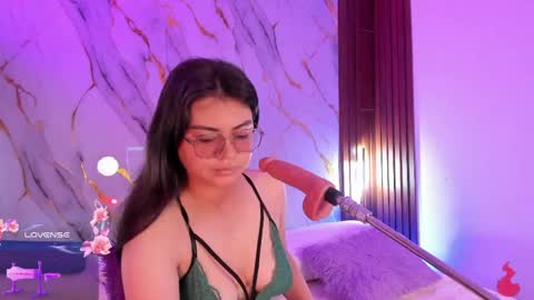 New girl Emily Valentina  Michelle online show from 05-04-26, 03:08