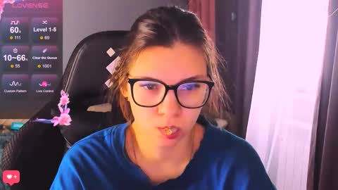  KIRA  online show from 01-14-26, 06:41