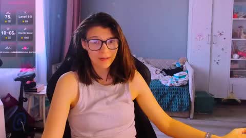  KIRA  online show from 06-04-26, 03:45