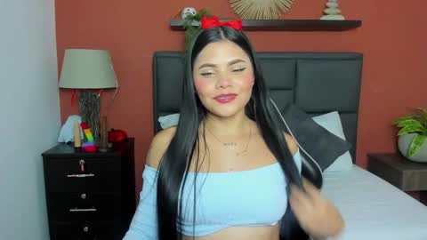 mollylove_ online show from 12-21-25, 06:59