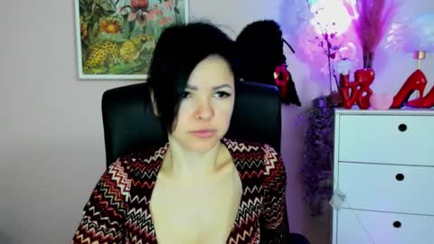 Snapshot of mollymoon40 chatting on 03-18-26, 07:22 Molly online show from 03-18-26, 07:22