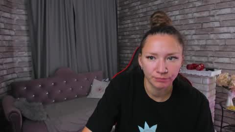 Snapshot of mollynay chatting on 10-14-25, 12:22 hi im Molly heregreat boobs big heart warm pussy online show from 10-14-25, 12:22