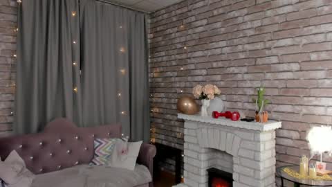 Snapshot of mollynay chatting on 03-31-26, 12:23 hi im Molly heregreat boobs big heart warm pussy online show from 03-31-26, 12:23