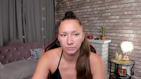 Snapshot of mollynay chatting on 07-12-26, 12:56 hi im Molly heregreat boobs big heart warm pussy online show from 07-12-26, 12:56