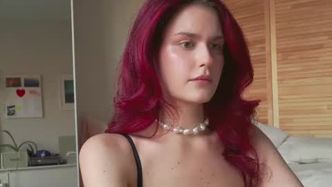 Snapshot of mollysoulful chatting on 03-09-25, 01:48 Hello my name is Fabulous online show from 03-09-25, 01:48