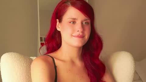 Snapshot of mollysoulful chatting on 09-15-25, 07:30 Hello my name is Fabulous online show from 09-15-25, 07:30