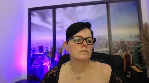 MollySun Nina Randmann online show from 01-16-25, 06:27
