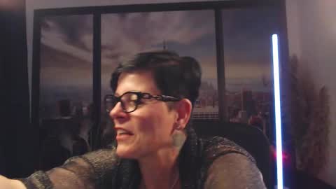 Snapshot of mollysun chatting on 09-25-25, 04:54 MollySun Nina Randmann online show from 09-25-25, 04:54