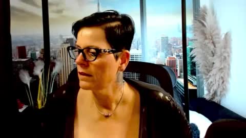 Snapshot of mollysun chatting on 11-02-25, 05:37 MollySun Nina Randmann online show from 11-02-25, 05:37