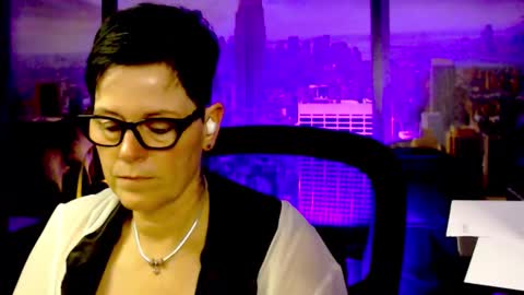 MollySun Nina Randmann online show from 12-22-25, 07:44