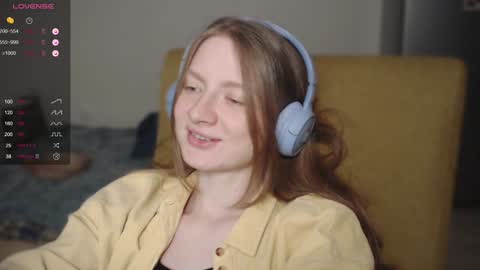 Snapshot of mollytucker chatting on 12-14-24, 02:42 mollytucker online show from 12-14-24, 02:42