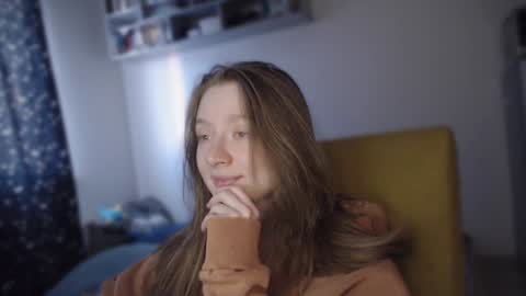 Snapshot of mollytucker chatting on 01-12-25, 10:45 mollytucker online show from 01-12-25, 10:45