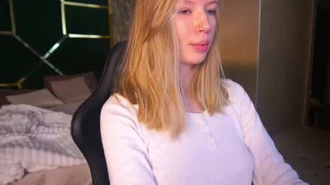 mollyymayy online show from 05-07-26, 05:02