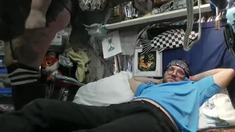 Molotovfoxtail online show from 02-07-26, 05:11