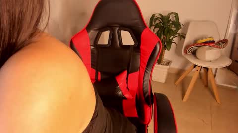 moly_loo online show from 02-02-26, 09:08