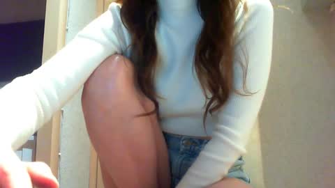 Hailey online show from 05-17-26, 10:17