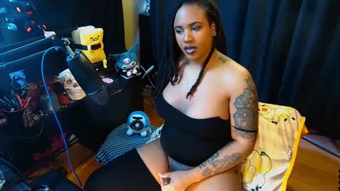 MOMMI SH3DEVIL online show from 03-11-26, 05:19