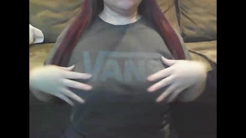 mommies_mooseknuckle online show from 11-10-25, 01:43