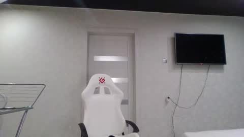 MommmY  online show from 09-08-25, 04:50