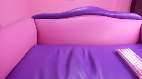 Snapshot of mommy_dirty_squirt chatting on 01-22-25, 11:56 carolina online show from 01-22-25, 11:56