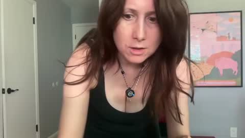 Snapshot of mommygoddessl chatting on 07-08-26, 08:02 Goddess L online show from 07-08-26, 08:02