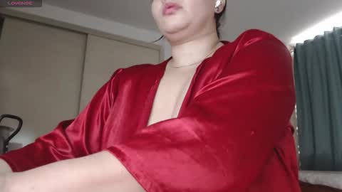 Daphne  online show from 11-05-25, 03:34