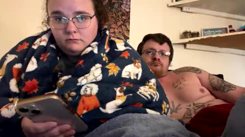 mommyndaddyplaytime online show from 11-01-25, 02:41