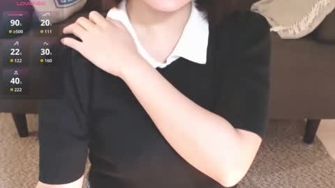 Momo online show from 10-15-25, 01:50