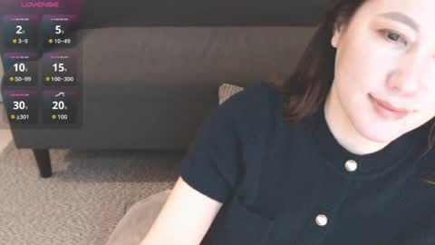 Momo online show from 06-14-26, 08:05