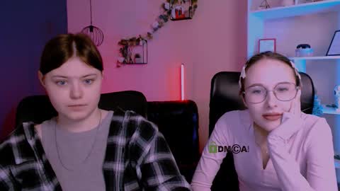 Snapshot of mona_cloud chatting on 03-23-26, 08:13 Mona online show from 03-23-26, 08:13