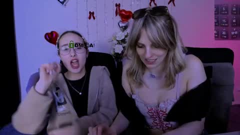 Snapshot of mona_cloud chatting on 03-29-26, 07:47 Mona online show from 03-29-26, 07:47