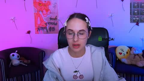 Mona  online show from 05-24-26, 06:46