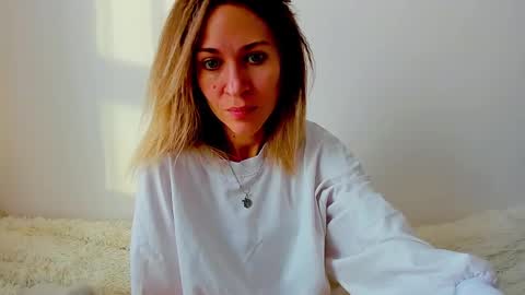 Mona online show from 01-04-25, 07:24