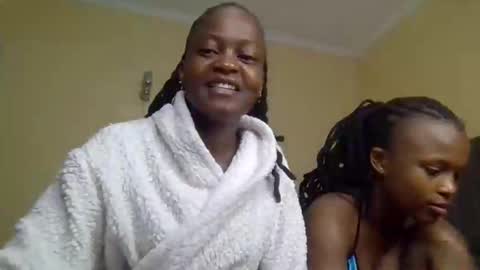 Mona online show from 10-22-25, 08:58