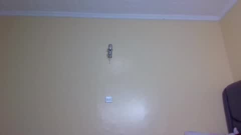 Mona online show from 10-23-25, 12:32