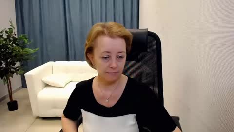 Mona online show from 05-13-26, 10:45