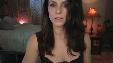 Mona online show from 05-06-26, 03:06