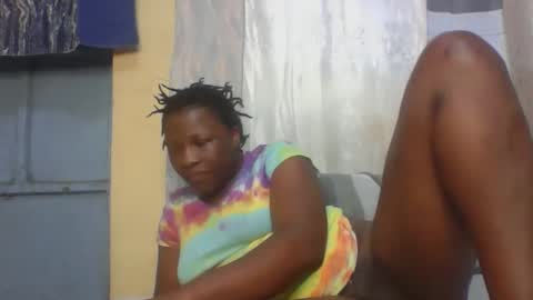 monalisaah online show from 12-15-25, 10:52