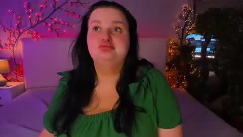 Monica online show from 06-19-26, 12:09