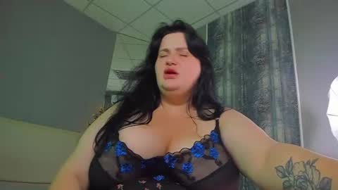 Monica online show from 06-27-26, 01:32