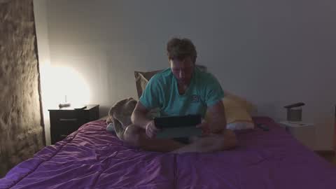 Mondolorian online show from 12-25-24, 10:27