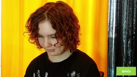 Hello world im Eva D glad to see u here all D online show from 04-08-26, 11:05