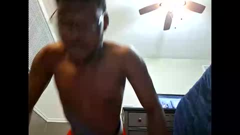 moneyboysaveg548 online show from 02-11-26, 12:48