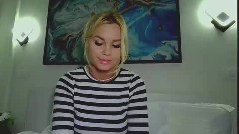 Monica online show from 05-14-26, 03:24