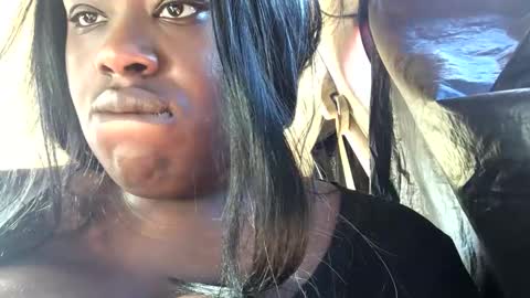 Snapshot of moni_simone chatting on 01-01-25, 08:47 moni_simone online show from 01-01-25, 08:47