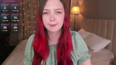 Snapshot of monica__queen chatting on 10-13-25, 05:29 Monica online show from 10-13-25, 05:29