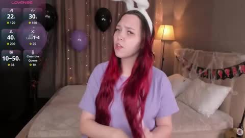 Snapshot of monica__queen chatting on 10-24-25, 05:04 Monica online show from 10-24-25, 05:04